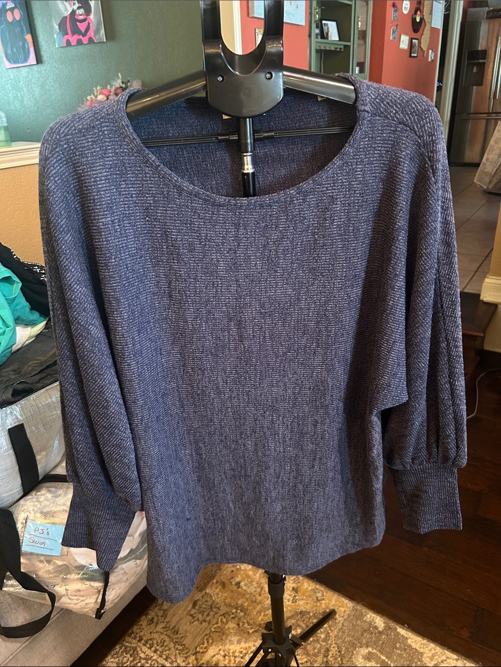 Max Studio Heathered Navy Scoop Neck Pullover